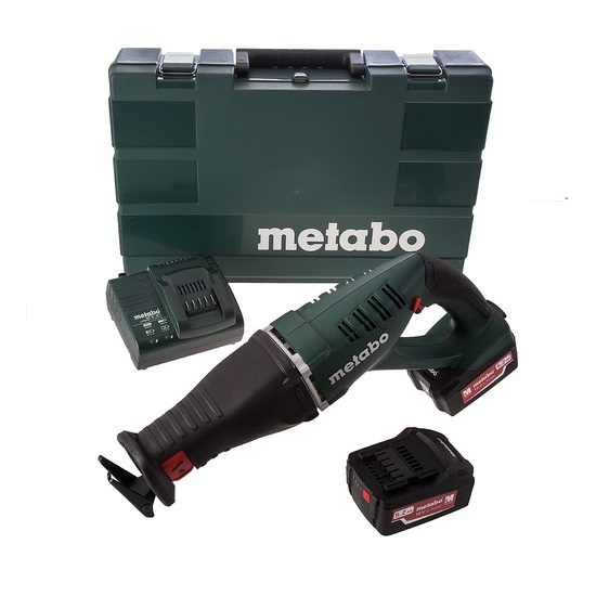 SAW, SABRE, C/w 2x 5.2Ah BATTERY, CHARGER & BAG